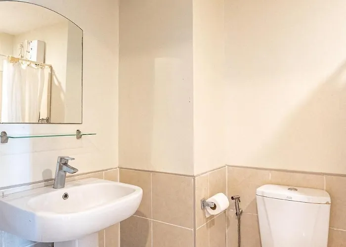 - Wifi Up To 100mbps - Infinity Pool Apartment